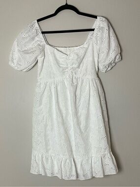 D & M White Eyelet Puff-Sleeve Summer Dress Milkmaid Cottagecore Feminine size S